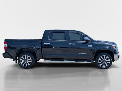 Used 2018 Toyota Tundra Limited w/ Limited Premium Package AWD/4WD image 3