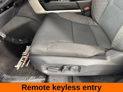 Used 2026 Toyota Tundra SR5 AWD/4WD image 12