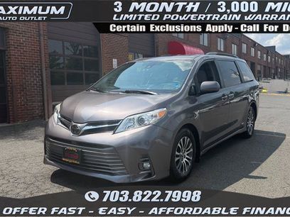 Used 2018 Toyota Sienna XLE w/ XLE Navigation Package