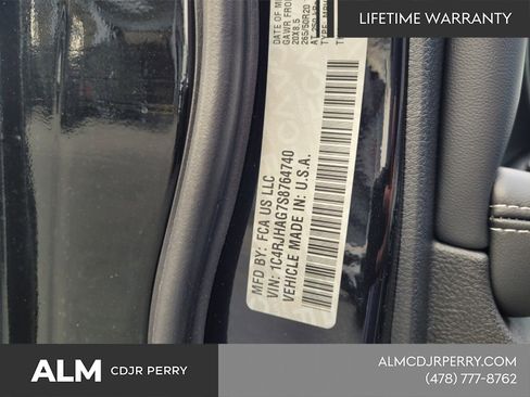 New 2025 Jeep Grand Cherokee Altitude image 15