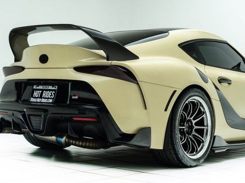 Used 2020 Toyota Supra Premium w/ Driver Assist Package image 15