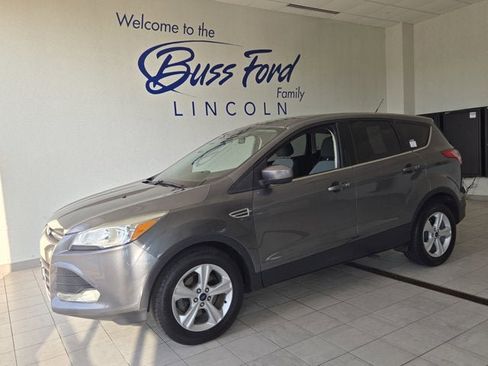 Used 2014 Ford Escape SE image 1
