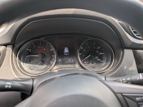 Used 2018 Nissan Rogue S AWD/4WD image 19