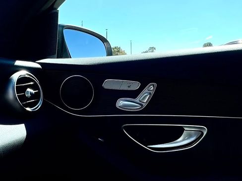 Certified 2022 Mercedes-Benz GLC 300 4MATIC image 14