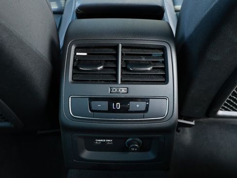Used 2024 Audi A4 2.0T Premium Plus AWD/4WD image 33