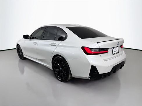 New 2026 BMW 330i Sedan w/ M Sport Package RWD image 8