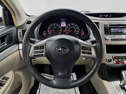Used 2014 Subaru Legacy 2.5i AWD/4WD image 7