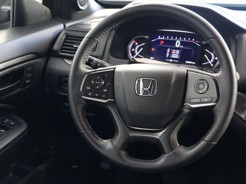 Used 2023 Honda Passport EX-L image 10