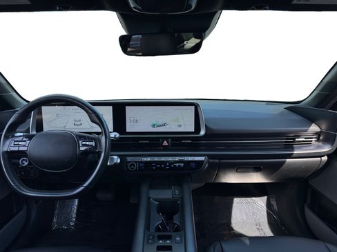 Used 2023 Hyundai Ioniq 6 SEL RWD image 10