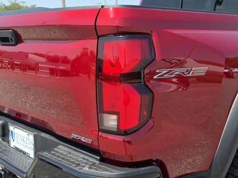 New 2026 Chevrolet Colorado ZR2 w/ Technology Package AWD/4WD image 14