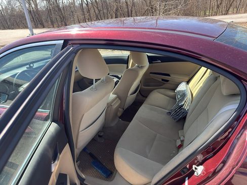 Used 2011 Honda Accord LX-P image 9