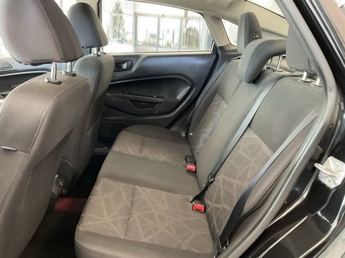 Used 2013 Ford Fiesta SE image 19