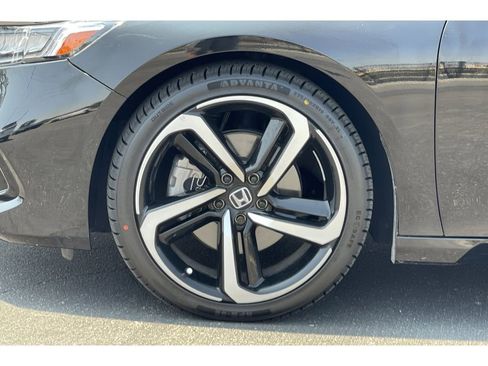 Used 2022 Honda Accord Sport image 43