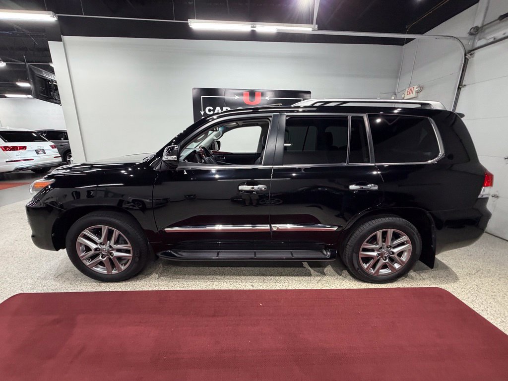 Used 2014 Lexus LX 570 4WD image 17