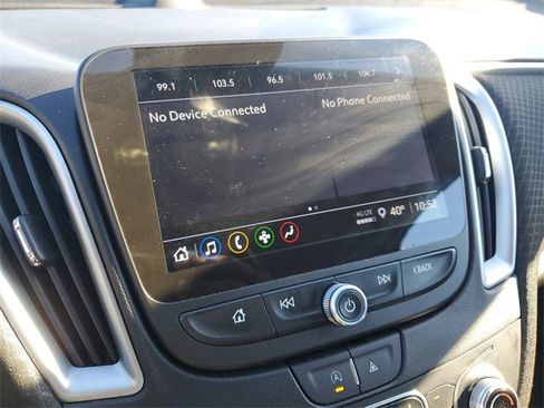 Used 2024 Chevrolet Malibu LT image 26