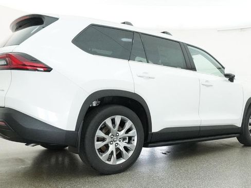 New 2026 Toyota Grand Highlander Limited image 10