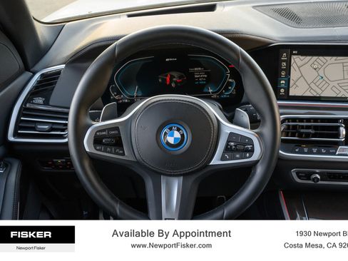 Used 2022 BMW X5 xDrive45e w/ M Sport Package AWD/4WD image 22