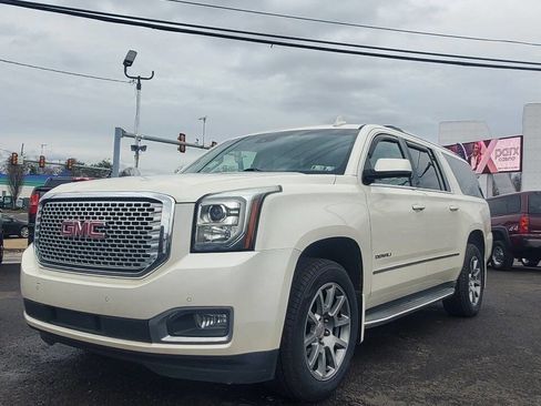 Used 2015 GMC Yukon XL Denali w/ Open Road Package image 1