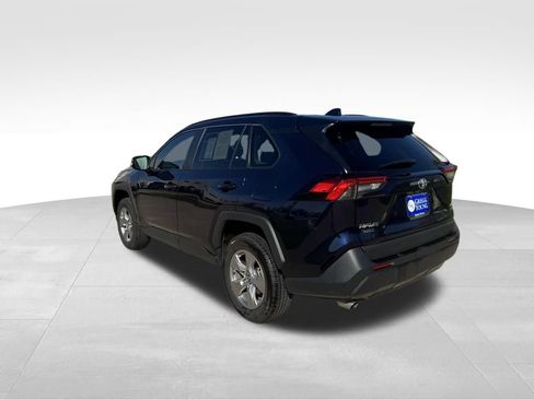 Used 2025 Toyota RAV4 XLE AWD/4WD image 8
