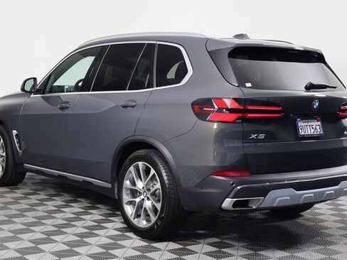 Used 2026 BMW X5 sDrive40i w/ Climate Comfort Package image 6