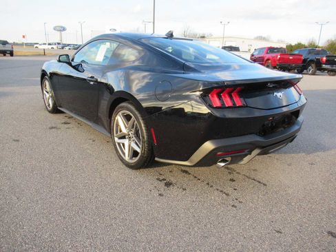 New 2026 Ford Mustang Coupe image 7