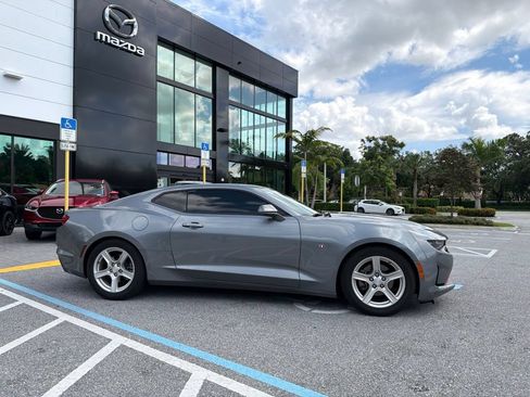 Used 2019 Chevrolet Camaro LT RWD image 3