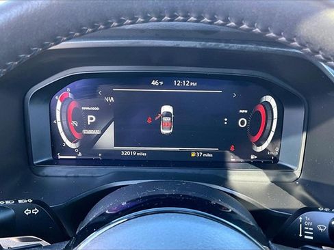 Used 2024 Nissan Rogue Platinum image 12