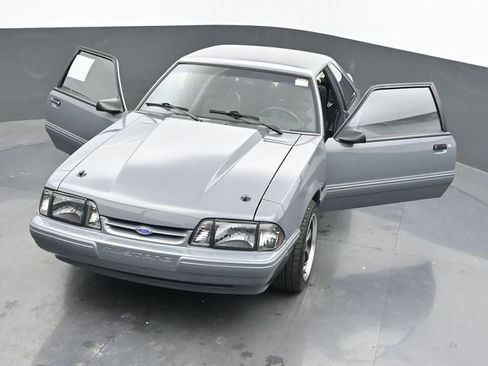 Used 1993 Ford Mustang LX image 53