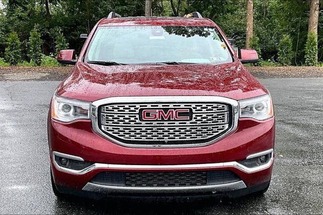 Used 2017 GMC Acadia Denali w/ Technology Package AWD/4WD image 5