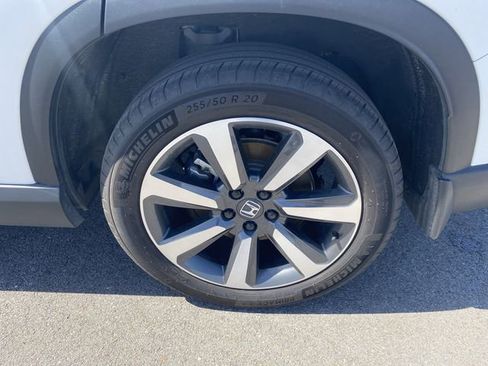 Used 2023 Honda Pilot Touring image 25