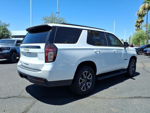 Used 2023 Chevrolet Tahoe Z71 w/ Luxury Package AWD/4WD image 5