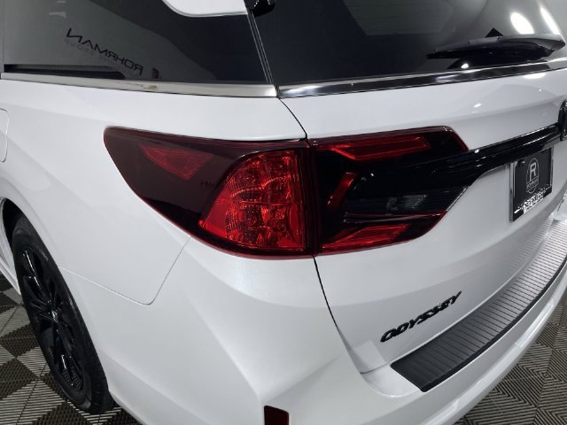 New 2027 Honda Odyssey Sport-L image 18