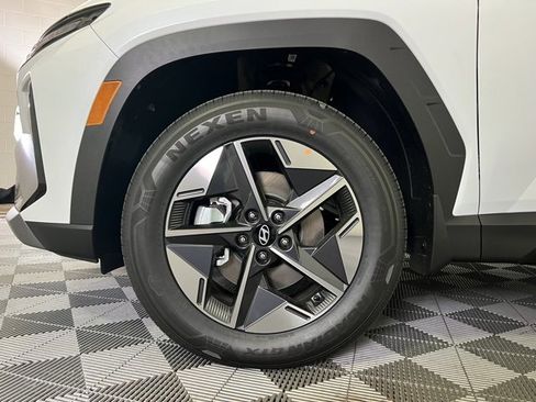 New 2026 Hyundai Tucson SEL image 9