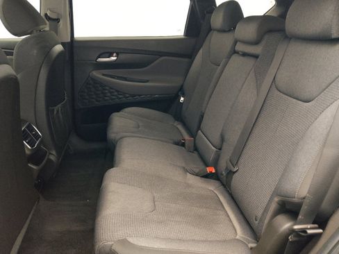 Used 2019 Hyundai Santa Fe SE FWD image 18