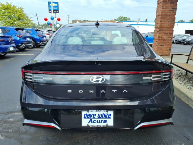 Used 2025 Hyundai Sonata SEL FWD image 22