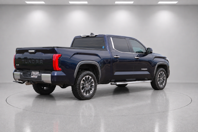 Used 2023 Toyota Tundra Limited w/ Power Package AWD/4WD image 3