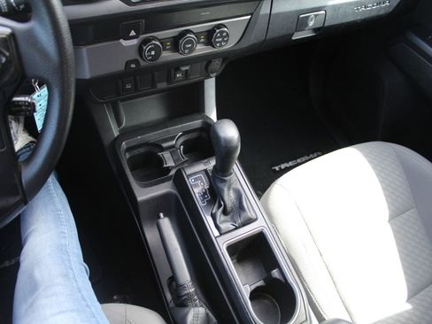 Used 2021 Toyota Tacoma SR w/ SR Convenience Package image 22