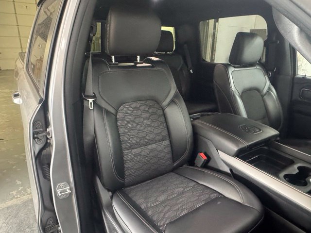 Used 2020 RAM 1500 Sport w/ Comfort & Convenience Group AWD/4WD image 19