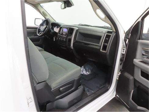Used 2015 RAM 1500 Express image 17