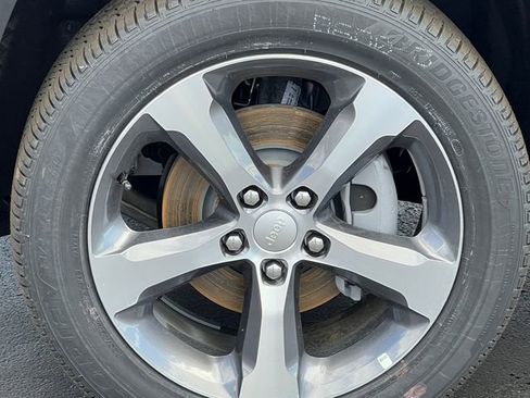 New 2026 Jeep Grand Cherokee Limited AWD/4WD image 5
