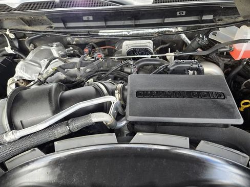 Used 2024 GMC Sierra 2500 Denali Ultimate AWD/4WD image 30