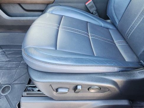 Used 2024 Chevrolet Silverado 1500 High Country w/ Technology Package image 26