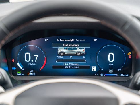 New 2025 Ford Explorer Active w/ Active Comfort Package image 18