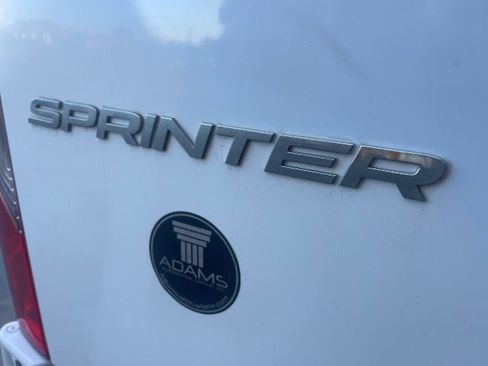 Used 2020 Freightliner Sprinter 2500 image 12
