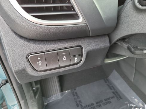 Used 2026 Kia Seltos EX FWD image 21