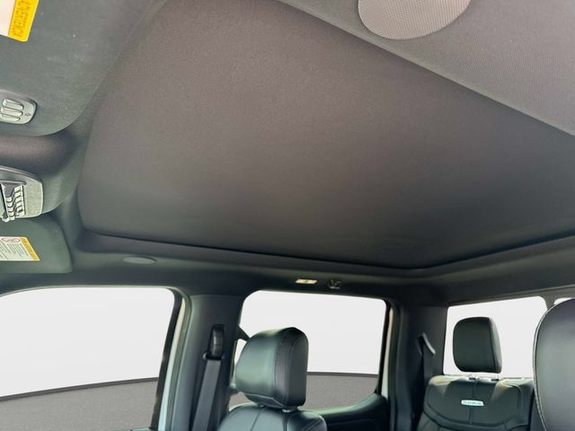 Used 2026 Ford F250 Platinum AWD/4WD image 18