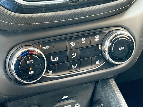 Used 2022 Chevrolet TrailBlazer ACTIV w/ Sun and Liftgate Package image 15