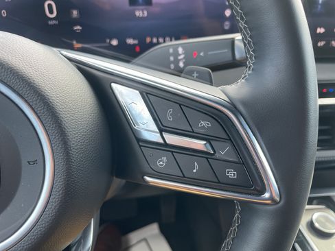 Certified 2026 Buick Enclave Preferred FWD image 24
