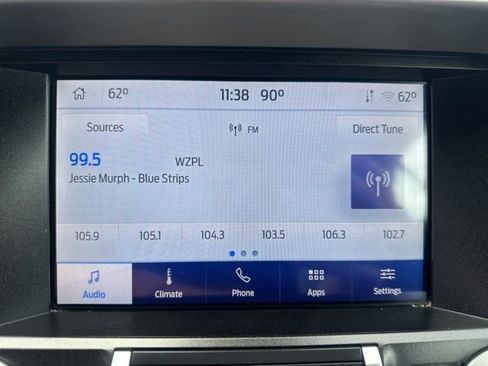 Used 2022 Ford Mustang Premium image 28