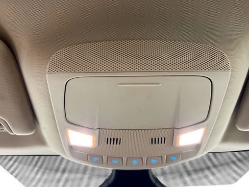 Used 2023 Ford Edge SEL image 22